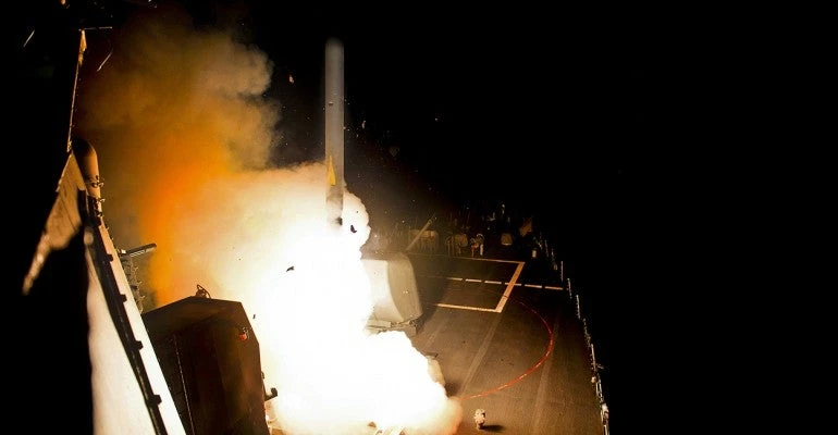 600 πυραύλους Tomahawk ετοιμάζουν οι ΗΠΑ για ισοπέδωση των υποδομών της Συρίας – Θα εμπλακεί στρατιωτικά η Μόσχα;